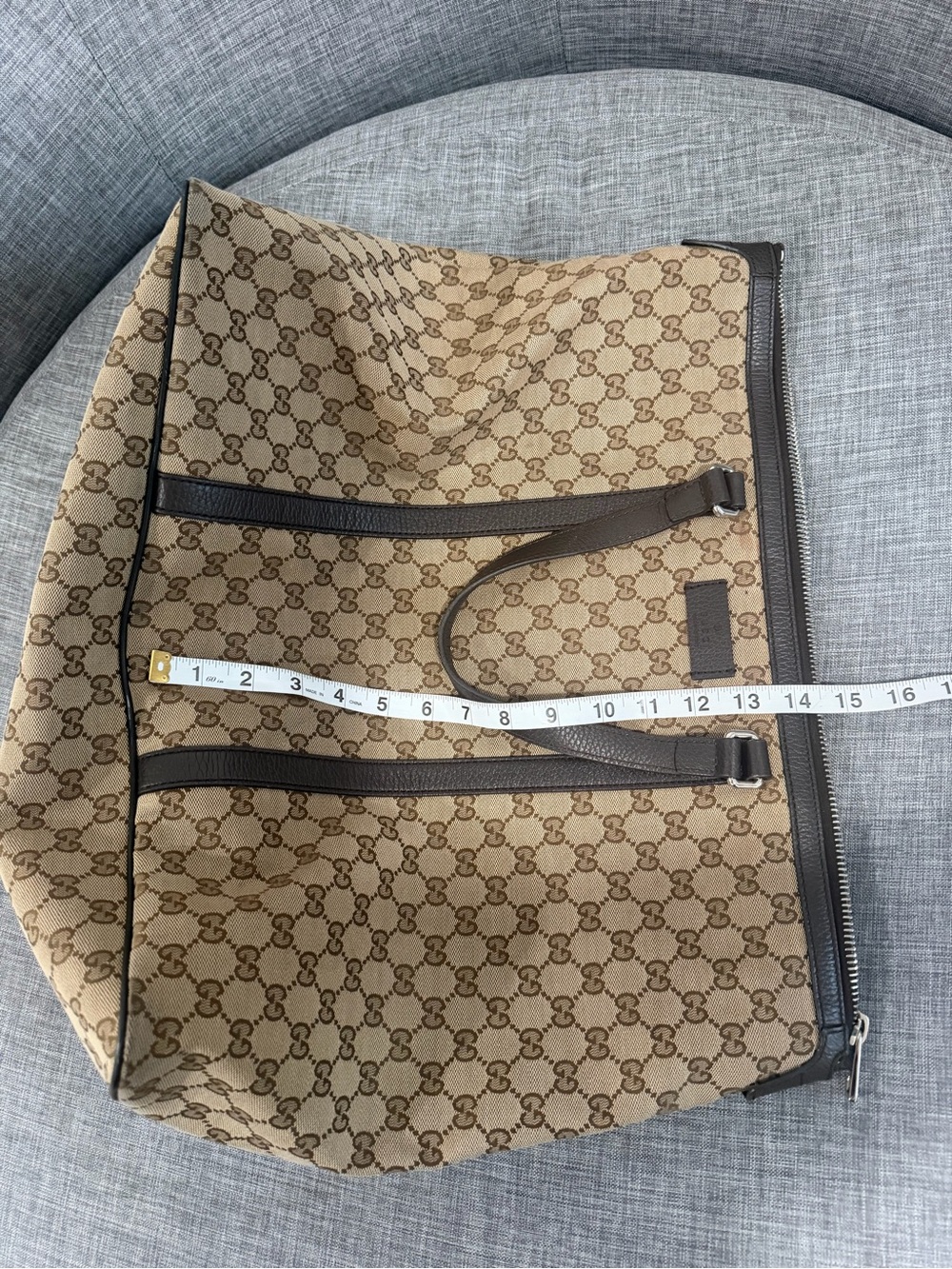 Gucci Brown GG Supreme Canvas Duffel Bag - Picture 10 of 11